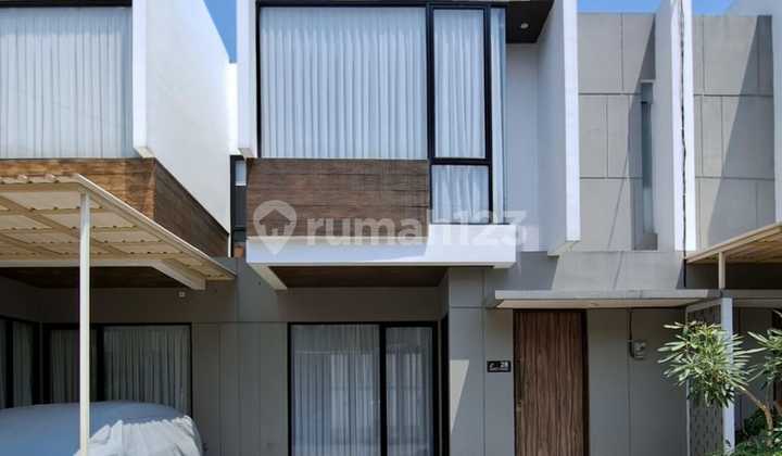 Rumah Baru Harga Menarik Dengan Halaman Belakang Luas Di Bintaro