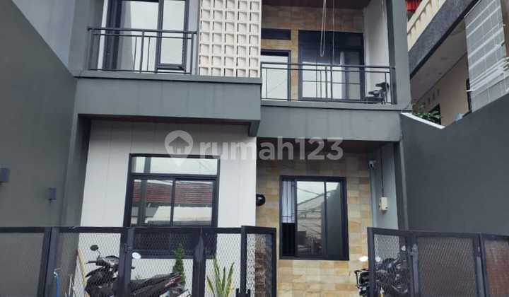 Rumah Design Minimalis Industrial Lokasi Di Ciputat Timur Rumah Design Minimalis Industrial Lokasi Di Ciputat Timur