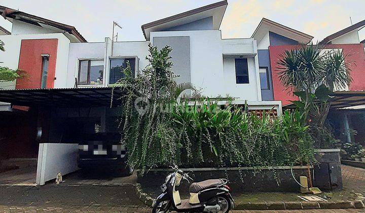 Rumah Industrial Tropical Minimalis Ada Taman Dekat Puri Bintaro 1