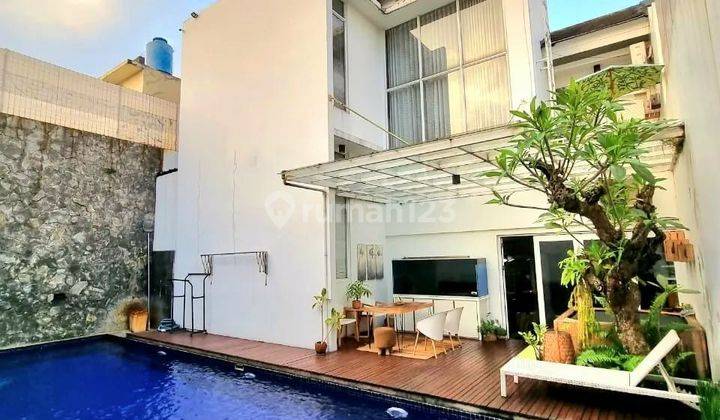 Rumah Modern Bagus di Kebayoran Residence Bintaro Jaya Sektor 7 2