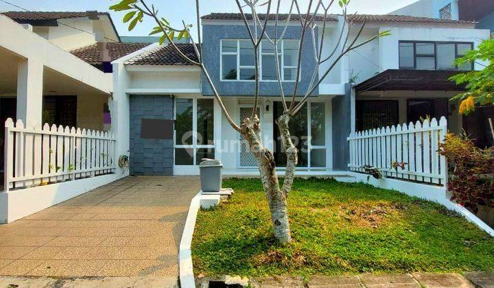 Rumah Cantik Ada Taman Sudah Renovasi di Bintaro Jaya Graha Raya 1