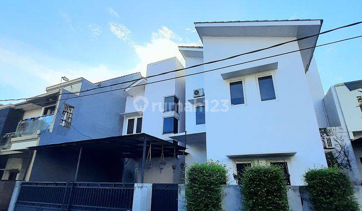 Rumah Modern Lokasi Bagus Harga Menarik Lokasi Dekat Lebak Bulus 2