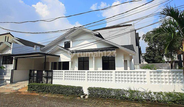 Rumah Modern Hoek Siap Huni Ada Taman Lokasi Juara di Sektor 9 1