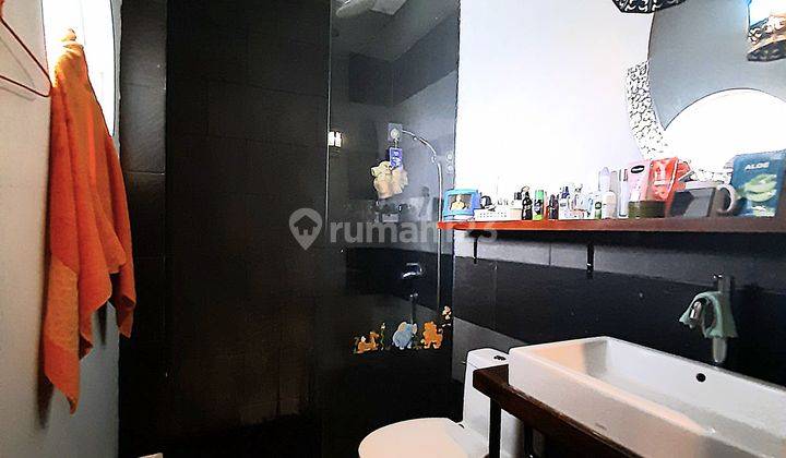 Rumah Industrial Tropical Minimalis Ada Taman Dekat Puri Bintaro 2