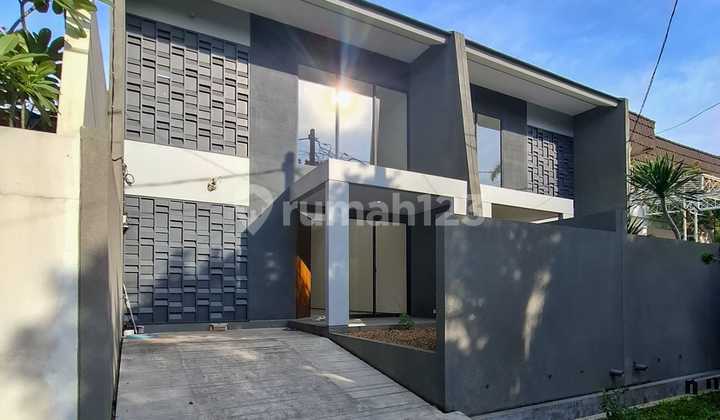 Rumah Baru Modern 
