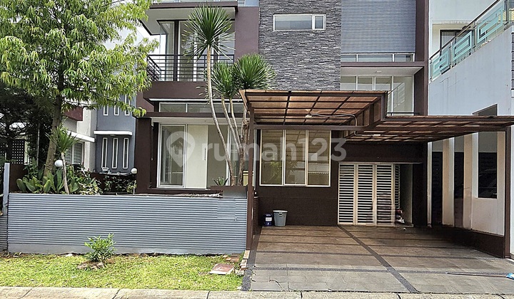 Rumah Modern Area Eksklusif Bintaro Siap Huni Terawat Jual Cepat