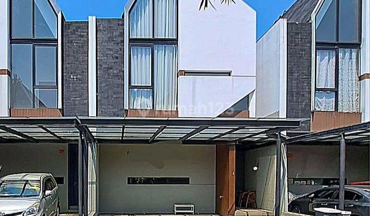 Rumah Bagus Desain Modern Scandinavian 2 Carport Lokasi Bagus 1