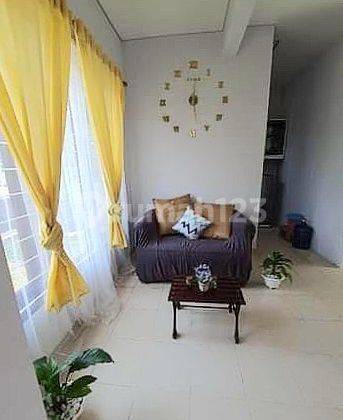 Rumah Semi Furnished Siap Huni Rapih Terawat Harga Dibawah 2 M 2