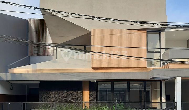 Rumah Baru Industrial Lingkungan Nyaman One Gate Dekat Toll 2