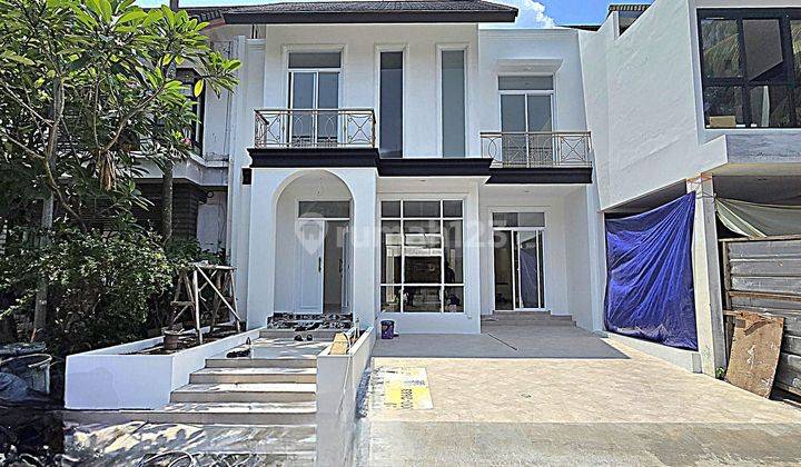 Rumah Baru Modern Classic 2 Lantai Hadap Selatan Dalam Cluster 1