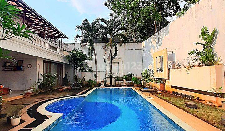 Rumah Mewah 1 Lantai Ada Kolam Renang Siap Huni Di Kebayoran Baru 2