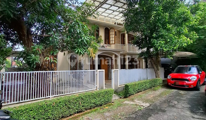 Rumah Modern Renovasi Total Di Hoek Lokasi Nyaman Dekat Jakarta 2