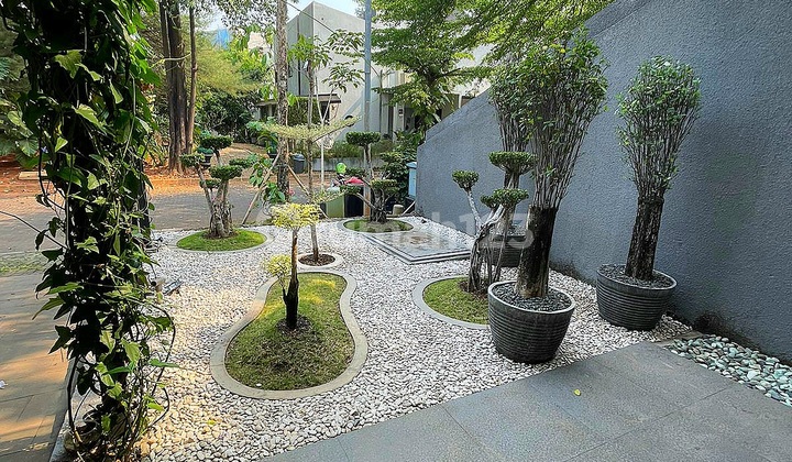 Rumah Modern Industrial Karya Arsitek Ternama Cluster Eksklusif 2