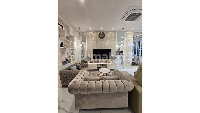 Rumah Pulomas, Kayu Putih, Bangunan minimalis, furnish siap huni Rumah Pulomas, Kayu Putih, Bangunan minimalis, furnish siap huni