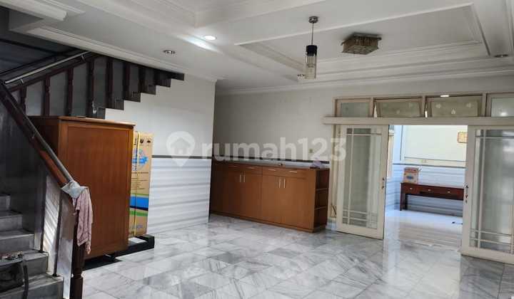 Rumah Muara Karang 2