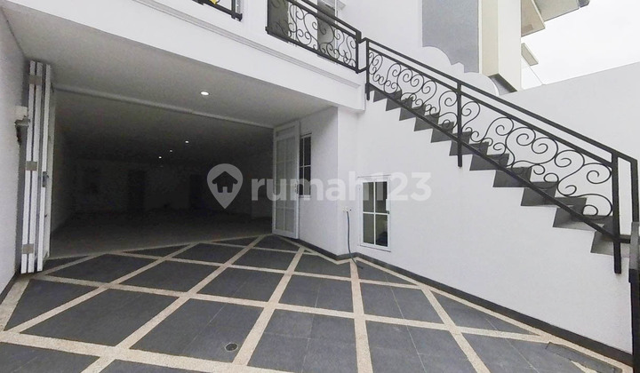 Luxury Brand New House in The Gading Residence Cluster, Kelapa Gading 2