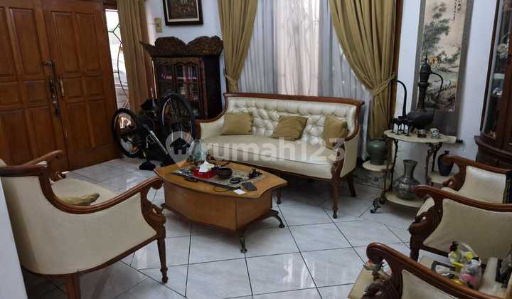 Dijual Rumah Lingkungan Tenang Lokasi Strategis Di Jl. Juana, Menteng, Jakarta Pusat 2