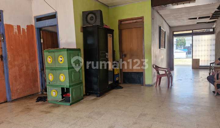  Di Jual Rumah tua hitung tanah, lokasi tenang dan strategis di Jl. Cendrawasih Kebayoran Lama, Jakarta Selatan
