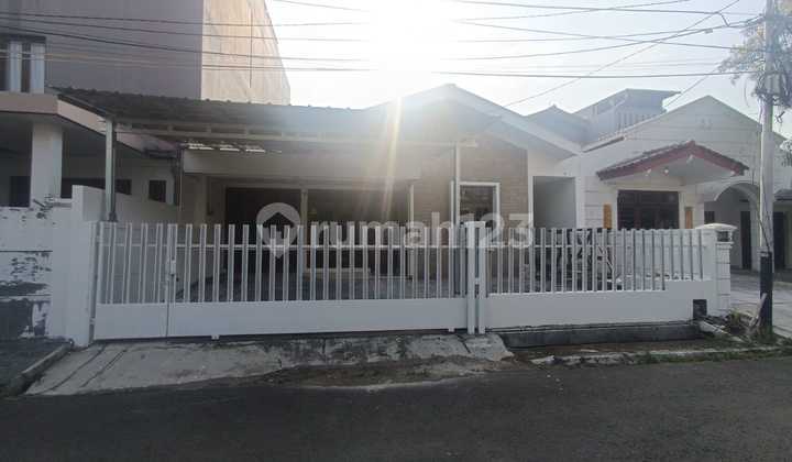 Disewa Rumah Hitung Tanah Alam Segar Di Pondok Indah, Jakarta Selatan 2