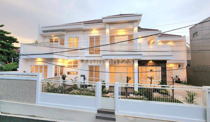 Rumah 2 Lantai Bagus SHM di Kebagusan, Jakarta Selatan 1