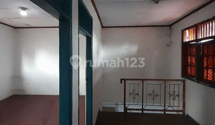 Rumah Cocok untuk Hunian dan Usaha Lokasi Strategis di Jalan Raya Margahayu Bekasi Sangat Cocok Untuk Usaha 5