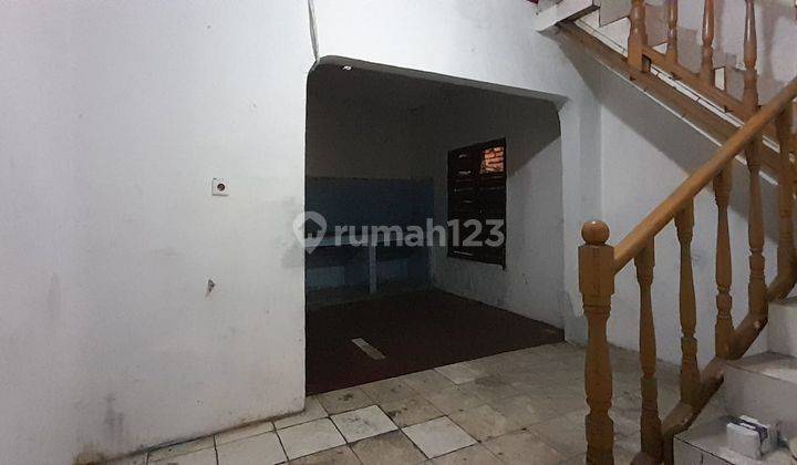 Rumah Cocok untuk Hunian dan Usaha Lokasi Strategis di Jalan Raya Margahayu Bekasi Sangat Cocok Untuk Usaha 9