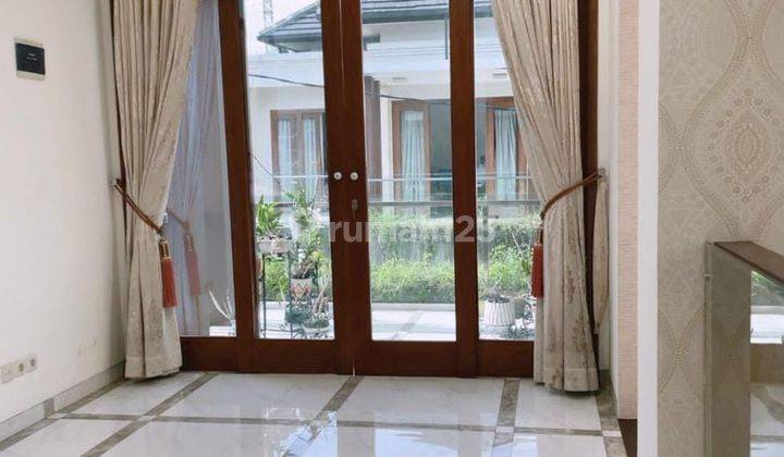 Rumah Town House di Kebagusan Dekat Tb Simatupang Dan Ragunan Full Furnished 2