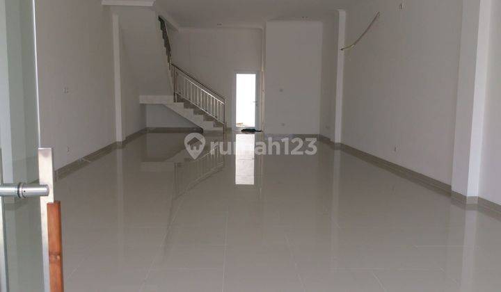 Ruko 2.5lantai Brand New di Pinggir Jalan Raya Moch Kahfi Jagakarsa, Jak Sel Stock Hanya 2 Unit 5