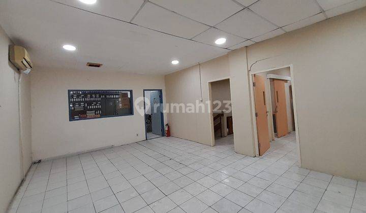 Mini Building 4 Lantai, Siap Pakai Lokasi Strategis di Kawasan Perkantoran Kebayoran Baru, Jakarta Selatan 12