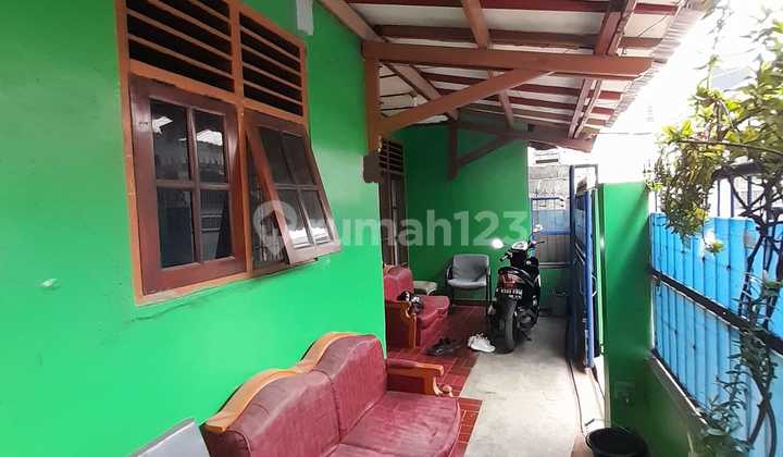 Rumah Dijual Cepat Jatibening Baru, Pondok Gede Akses Motor Bebas Banjir Lokasi Strategis 50meter Menuju Jalan Raya Utama Rumah Dijual Cepat Jatibening Baru, Pondok Gede Akses Motor Bebas Banjir Lokasi Strategis 50meter Menuju Jalan Raya Utama