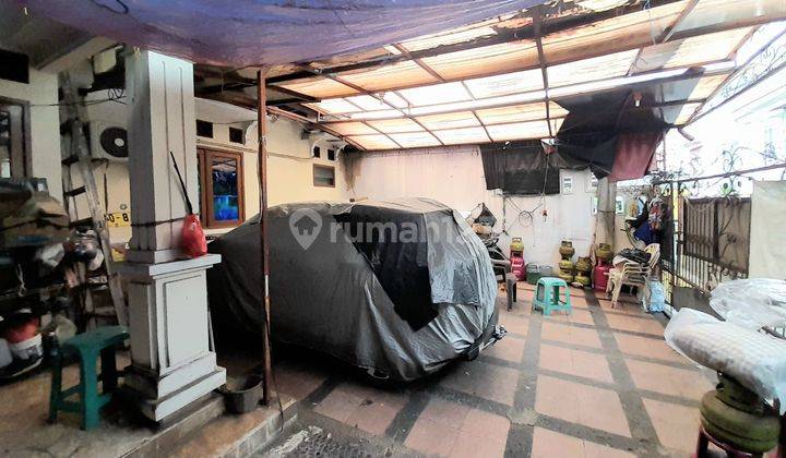 Rumah di Menteng Dalam Tebet Lokasi Strategis di Pusat Bisnis  2