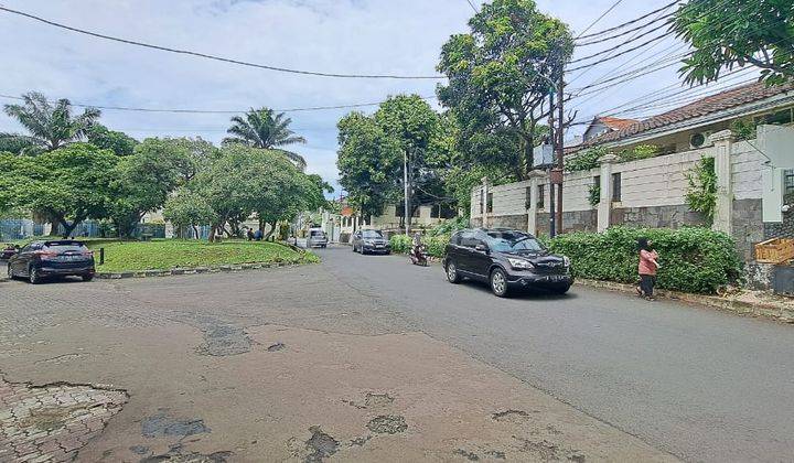 Rumah  di Dalam Komplek Lebak Bulus Jakarta Selatan 1