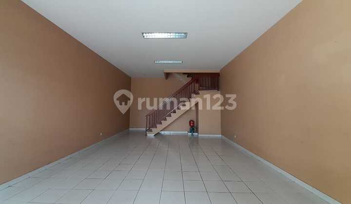 2-story shop house + Rooftop by the main road near Grand Mall, Kranji, Medan Satria, suitable for office and other businesses. 2