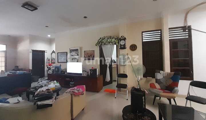 Rumah Di Pondok Kelapa, Duren Sawit Dalam Komplek Lokasi Strategis Bebas Banjir 