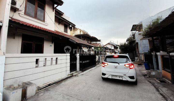 Rumah 2lantai Siap Huni Di Komplek Kemang Ifi Jatiasih, Bekasi Akses Tol Jatiaaih Security 24 Jam. 2