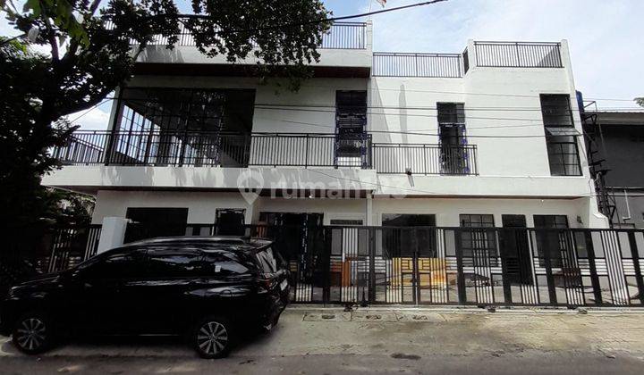 Rumah Full Renov Di Tebet Cocok  Difungsikan Kantor,  Restauran  1