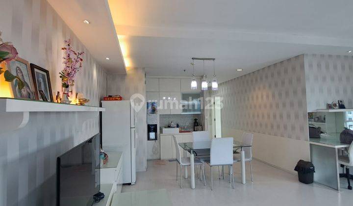 Apartement Executive Residence Murahharga Dibawah Njop Furnished, Lokasi Stragegis di Thamrin 