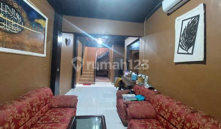 Rumah di Limo Cinere Siap Huni dan Terawat Dekat Tol Limo dan Tol Krukut Rumah di Limo Cinere Siap Huni dan Terawat Dekat Tol Limo dan Tol Krukut