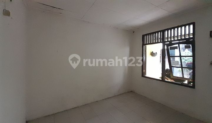 2-door rental unit in Kalisari, Pasar Rebo, East Jakarta, suitable for residential house.
