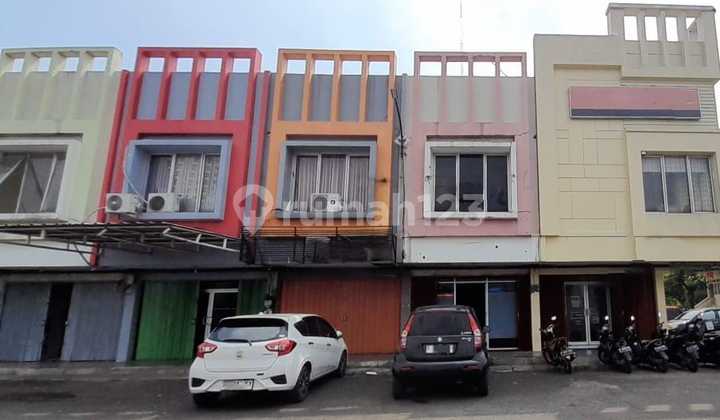 Ruko 2Lantai di Kawasan BETOS Bekasi Harga Murah Bisa KPR Bank