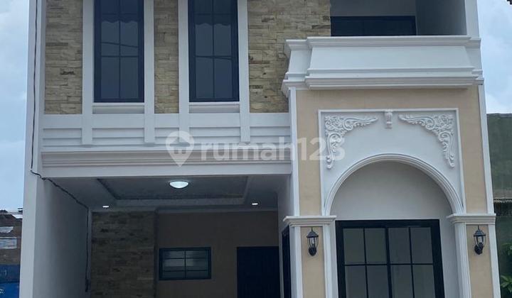 Rumah di Jagakarsa  Luxury/Mewah ada Kolam Renang Pribadi sangat Nyaman 