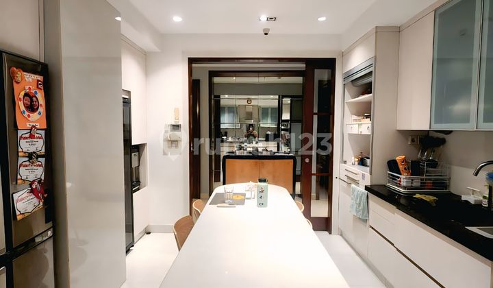 Fast Sale Pakubuwono Residence 2+1 BR Furnished 2