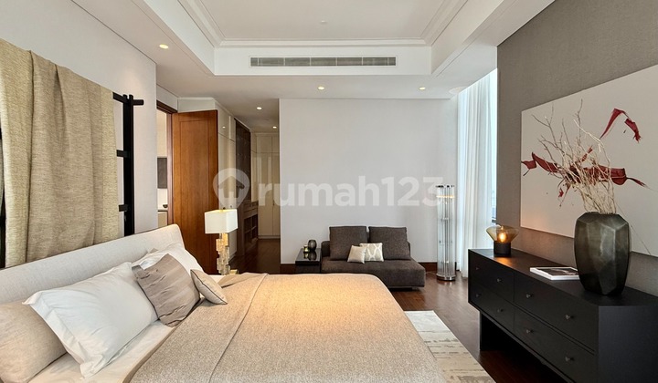 For Sale Regent Residences 3 BR Furnished 2