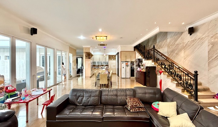 Fast Sale House In Kebayoran Lama Furnished