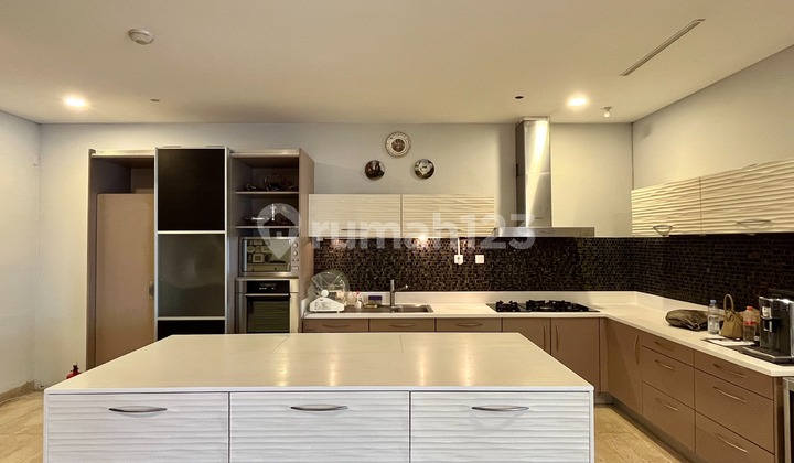 For Sale Sailendra Apartment 3 BR Furnished 2