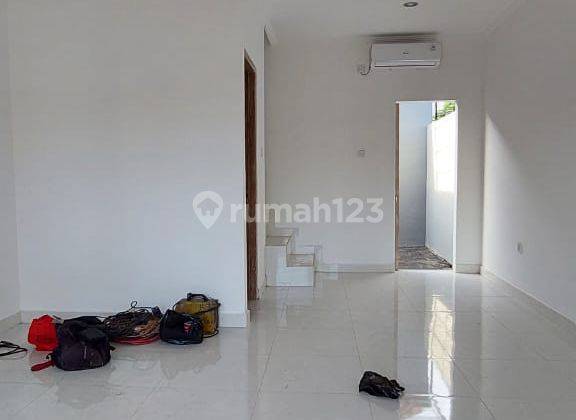 Rumah Baru Semi Furnished Berlokasi Strategis Di Sesetan 1