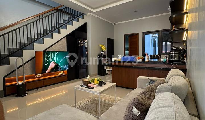 Disewakan Rumah 2 Lantai di Antasura Denpasar Utara 2