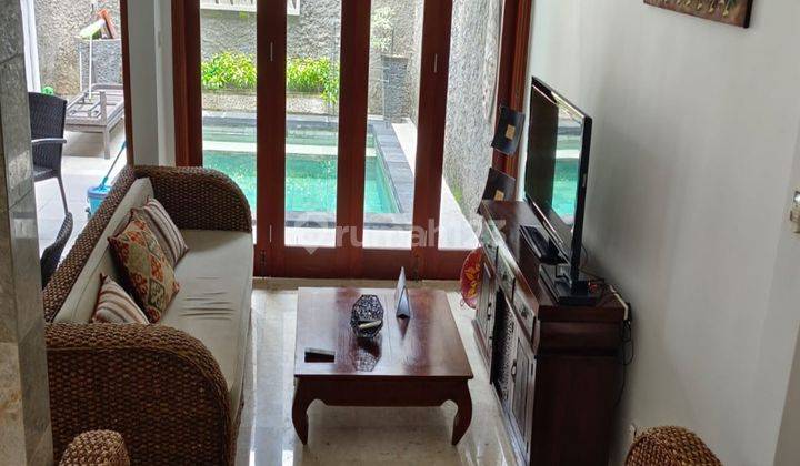 Disewakan Rumah Semi Villa Furnished Di Kuta  2