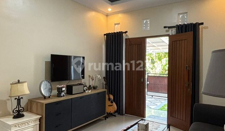 2-Storey House Ready to Occupy for Sale Tegal Kertha - Denbar 2-Storey House Ready to Occupy for Sale Tegal Kertha - Denbar