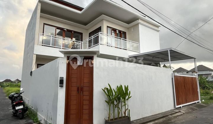 Disewakan Rumah Semi Furnished Dekat Pantai Sanur Disewakan Rumah Semi Furnished Dekat Pantai Sanur